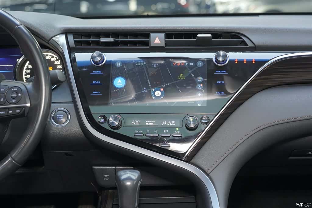 Toyota Camry, 2020 18