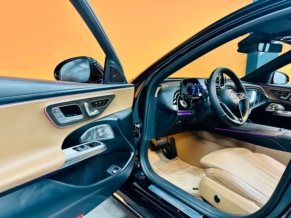 Mercedes-Benz E-class Mercedes-Benz E-class