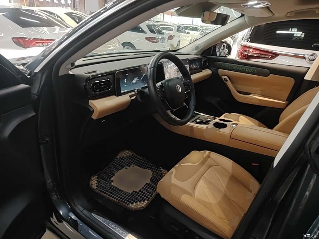 Leapmotor C11, 2025 12
