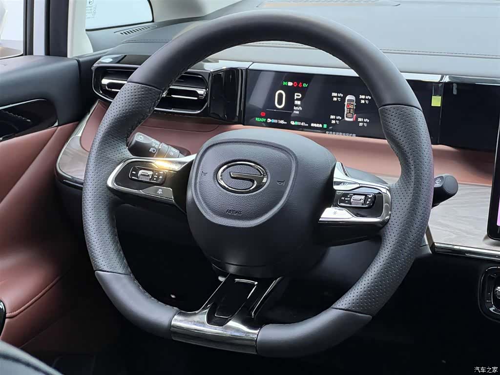 Trumpchi E8, 2024 19
