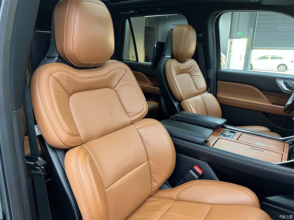 Lincoln Navigator, 2019 28