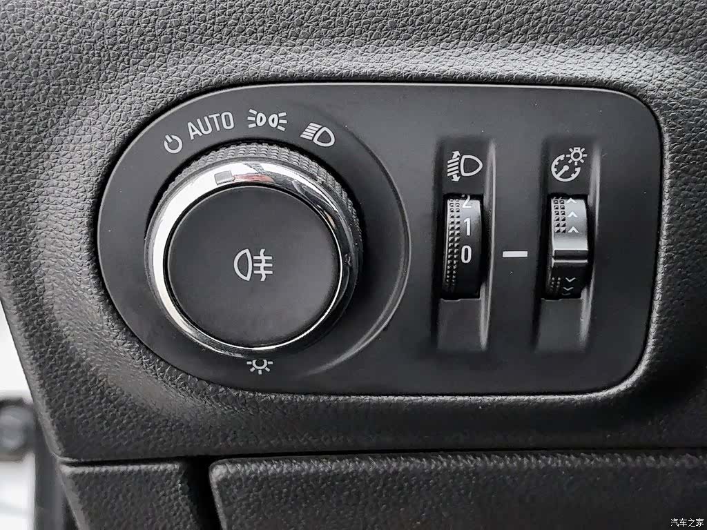 Buick Verano, 2018 21