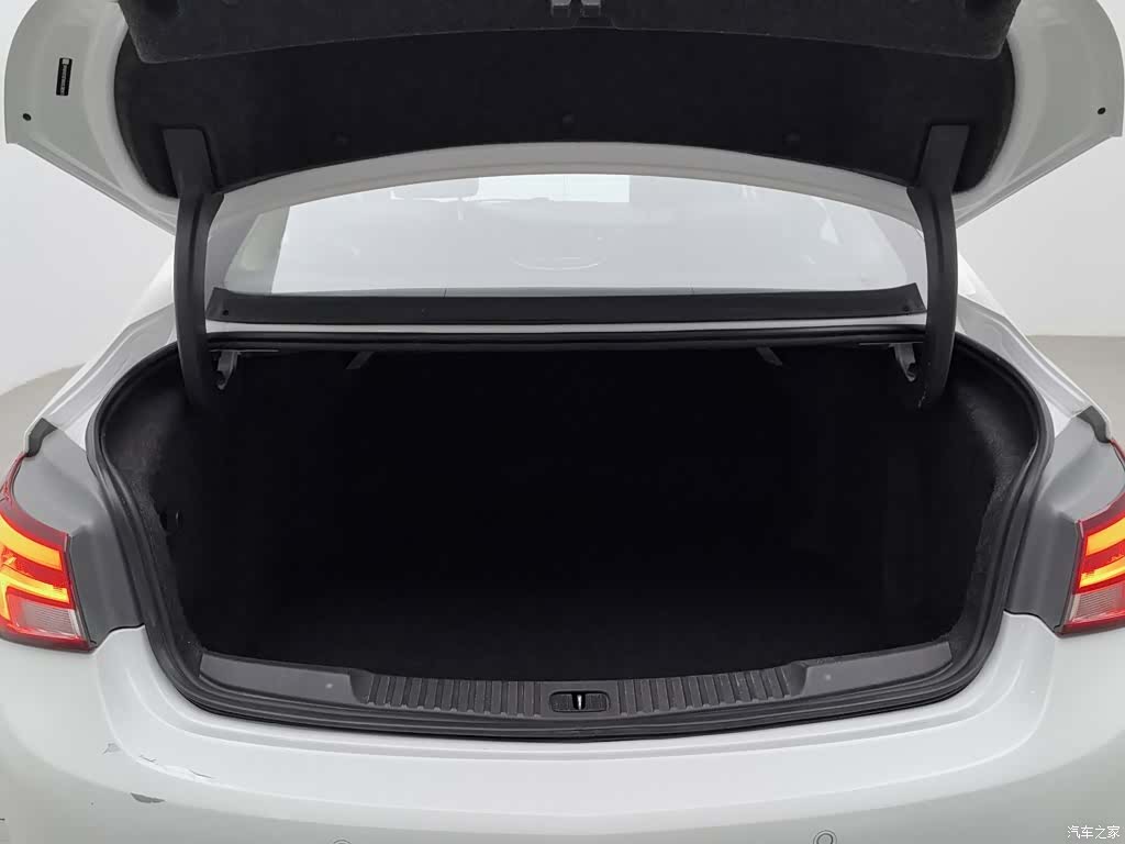 Buick Verano, 2018 16