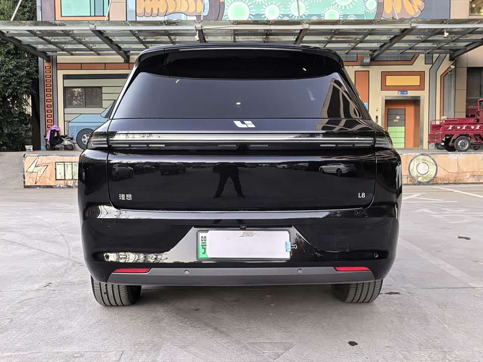 Li Auto Ideal L8