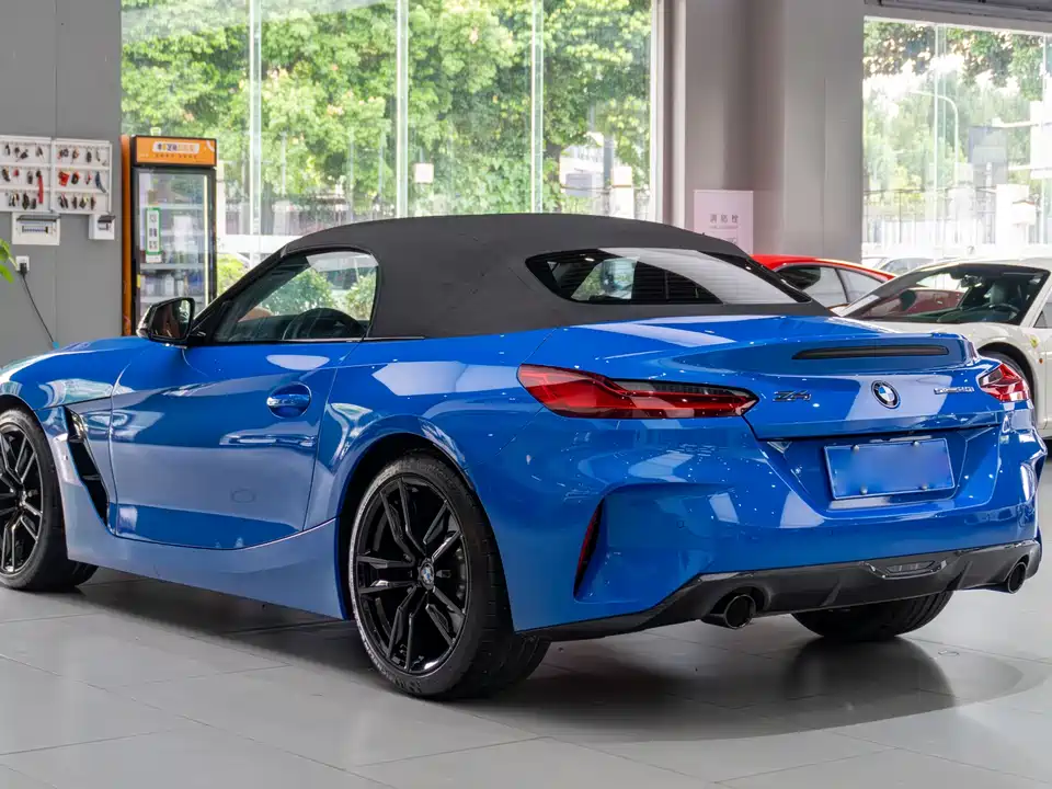 BMW Z4 BMW Z4