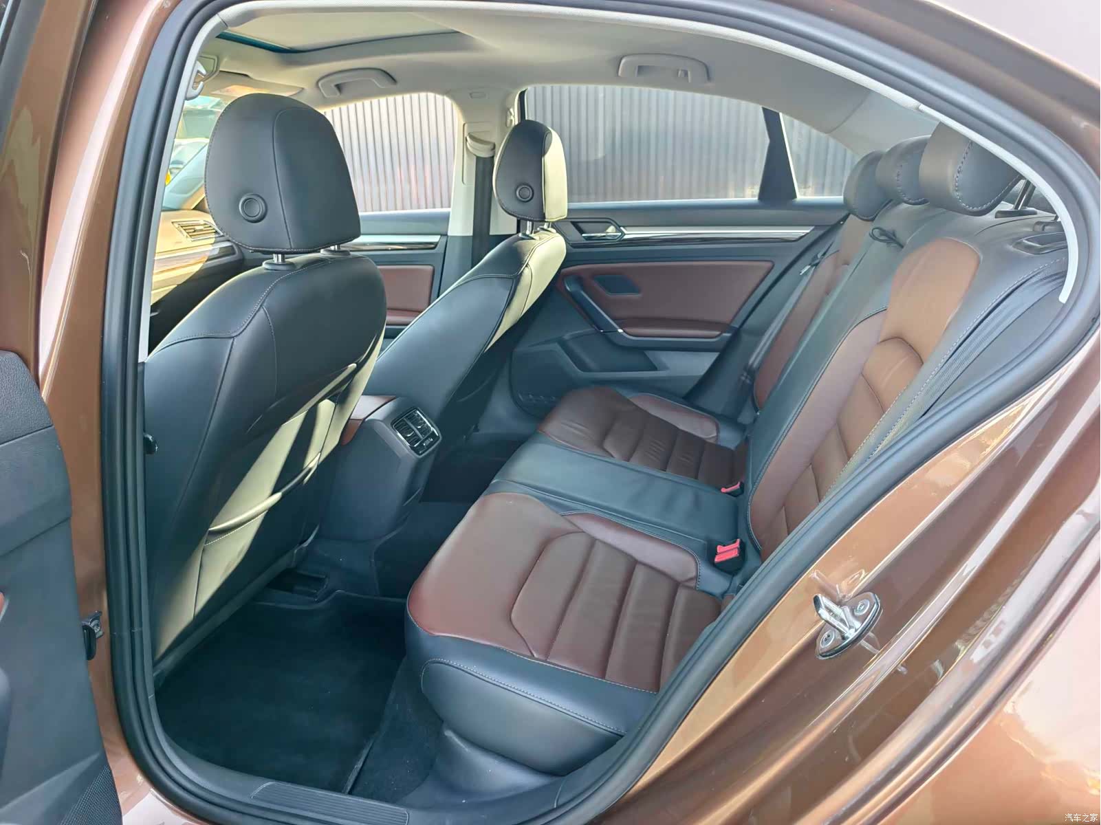 Volkswagen Lamando, 2015 8