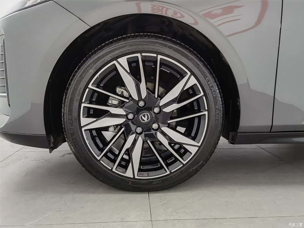 Changan Eado, 2025 17