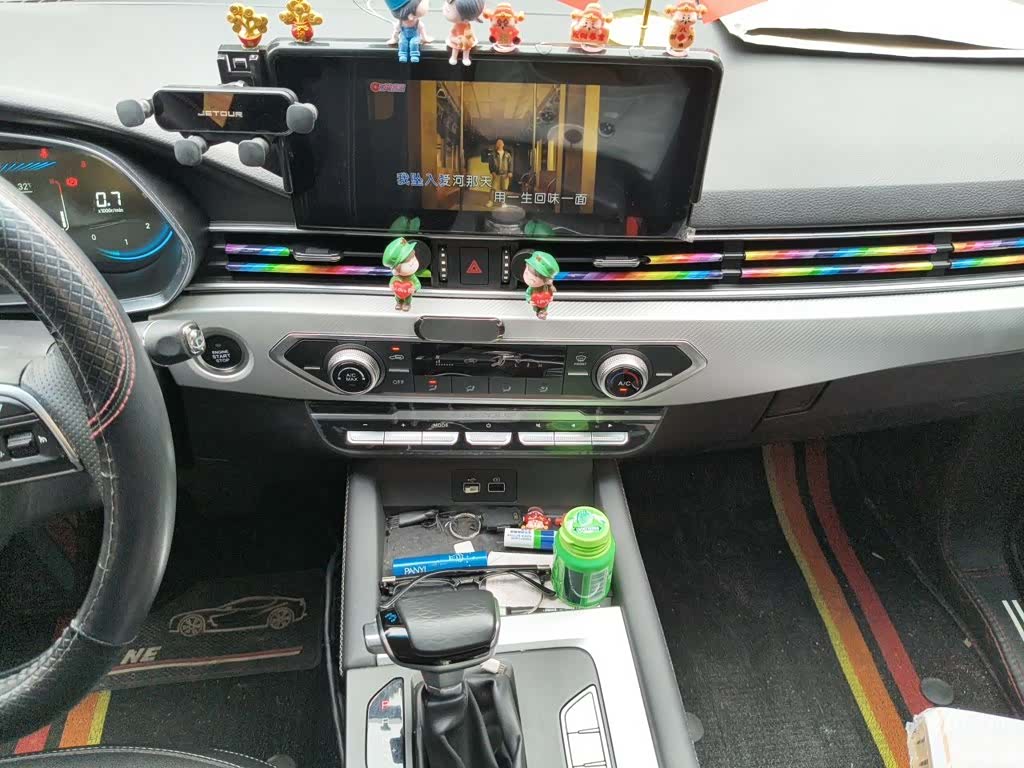Jetour X70, 2023 10