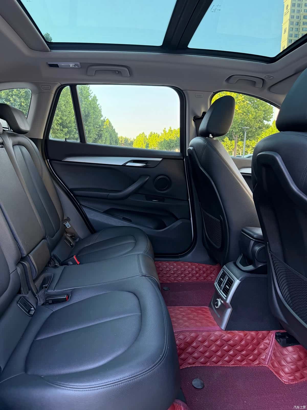 BMW X1, 2018 11