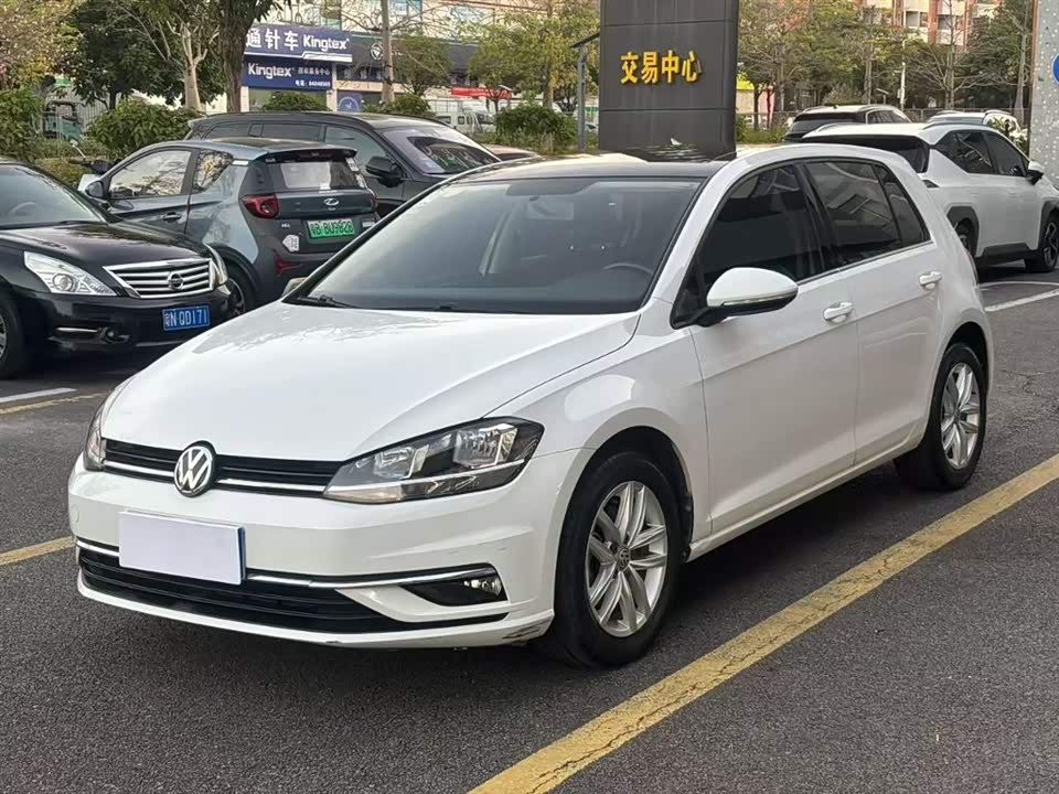 Volkswagen golf