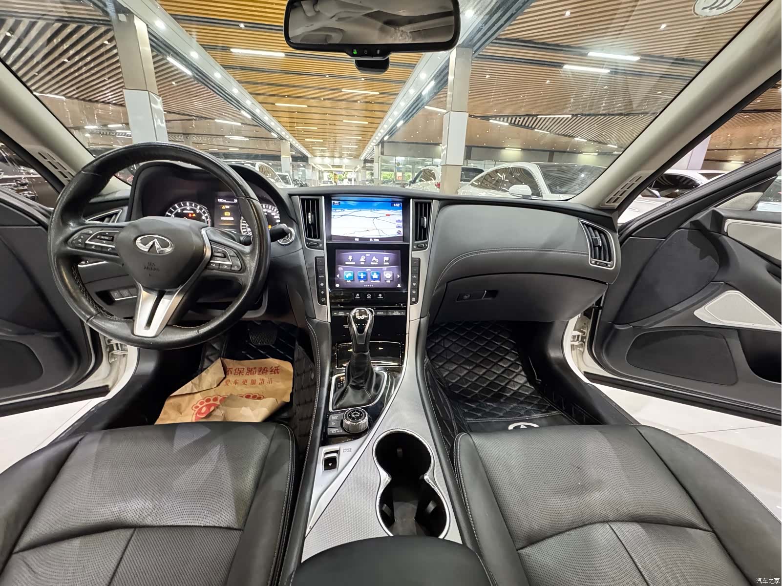Infiniti Q50L, 2018 28