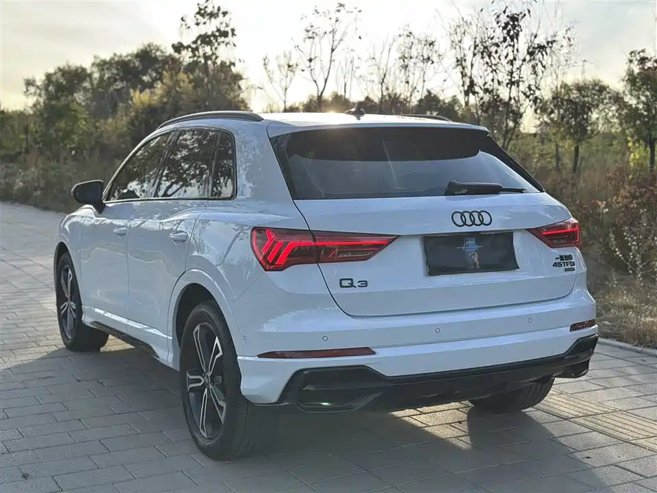 Audi Q3 Audi Q3