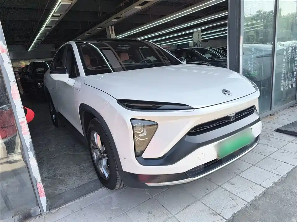 NIO EC6