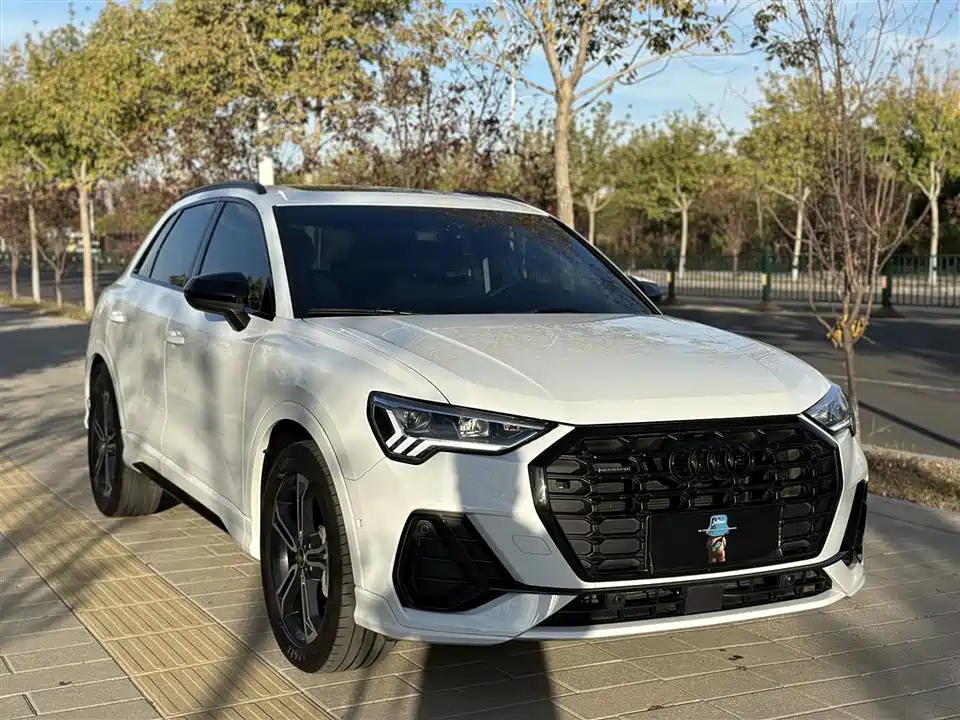 Audi Q3 Audi Q3