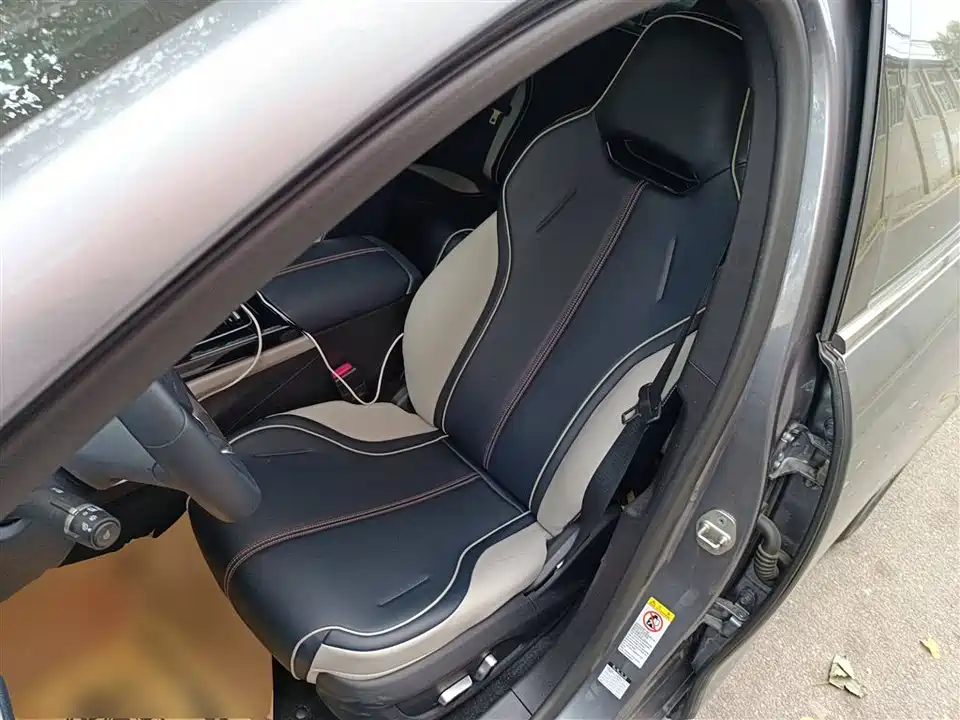 BYD Qin Yuan BYD Qin Yuan