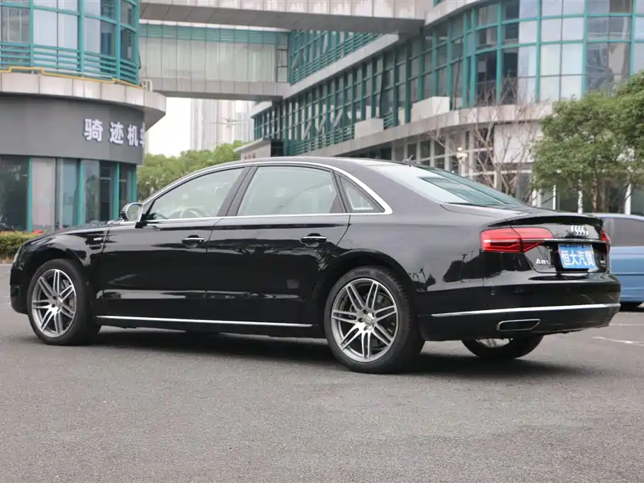 Audi A8 Audi A8