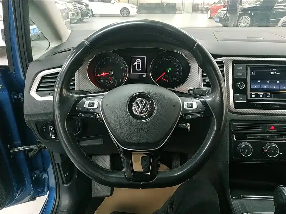 Volkswagen Golf*Jiayu