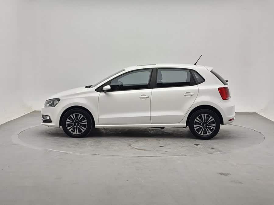 Volkswagen Polo 2016, фото 2