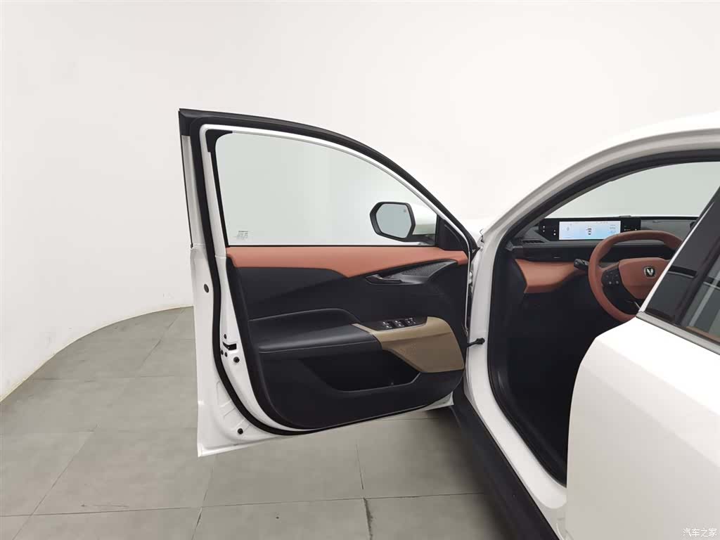 Changan Eado, 2025 8