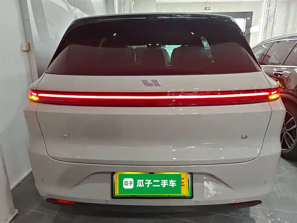 Li Auto Ideal L6