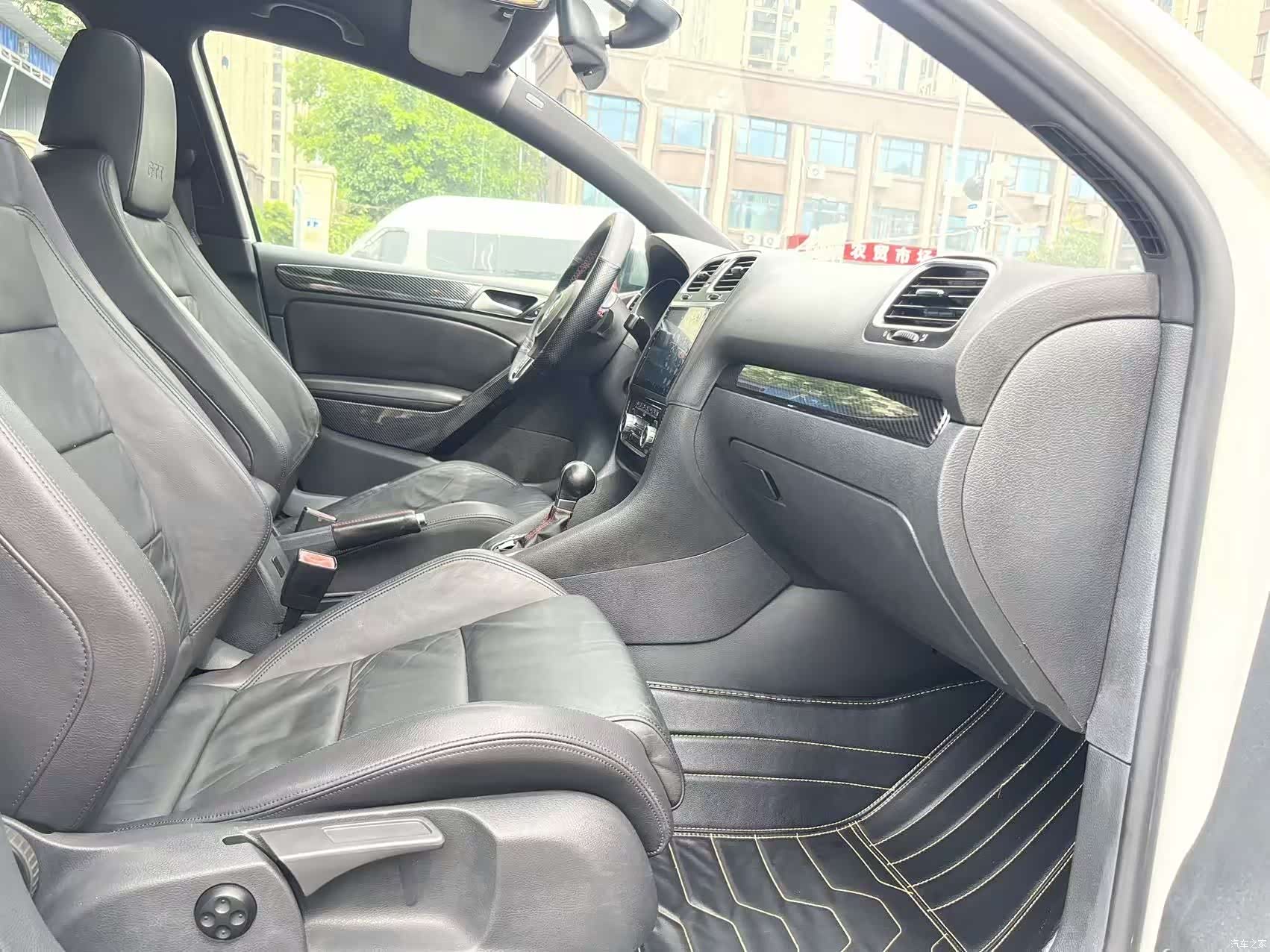 Volkswagen Golf, 2010 15