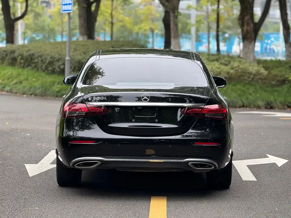 Mercedes-Benz E-class Mercedes-Benz E-class