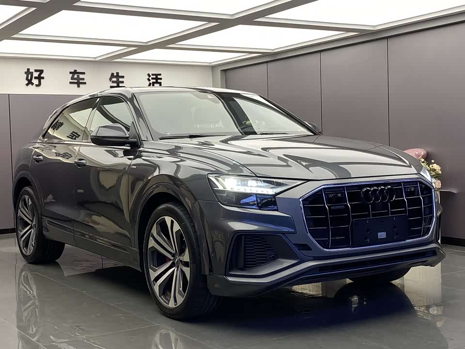Audi Q8 Audi Q8