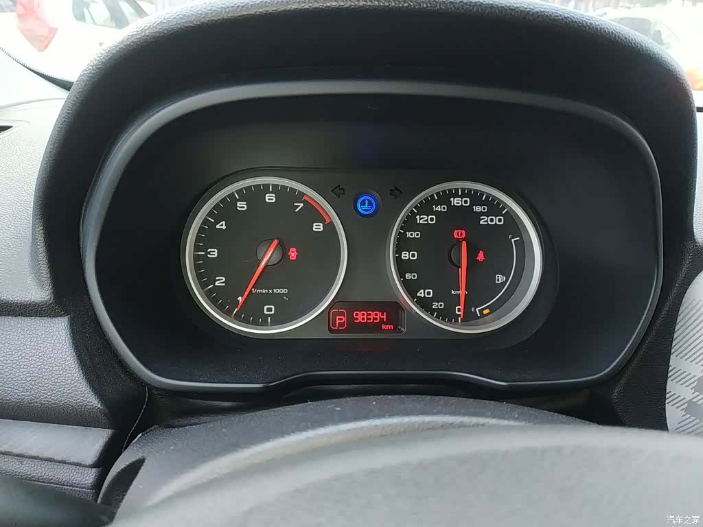 MG 3, 2018 8