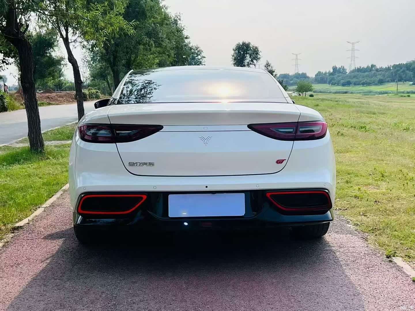 Neta GT, 2023 8
