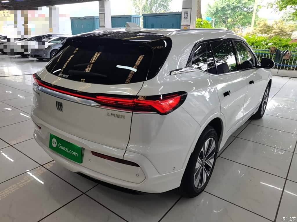 Buick E5, 2025 7
