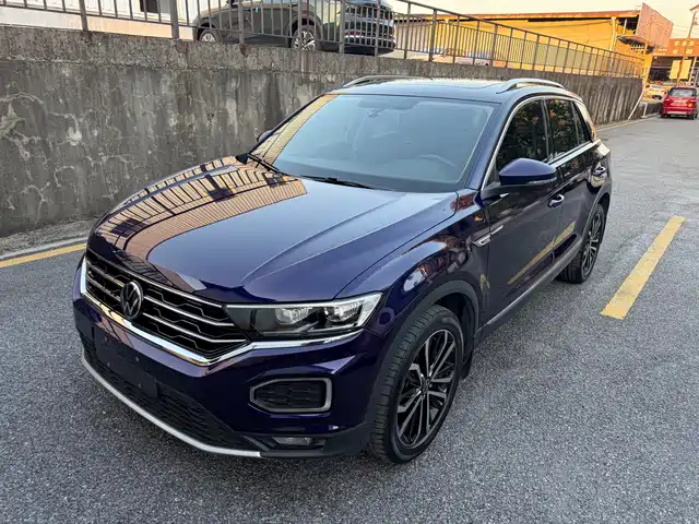 Volkswagen T-ROC 2021 — купить из Китая под заказ