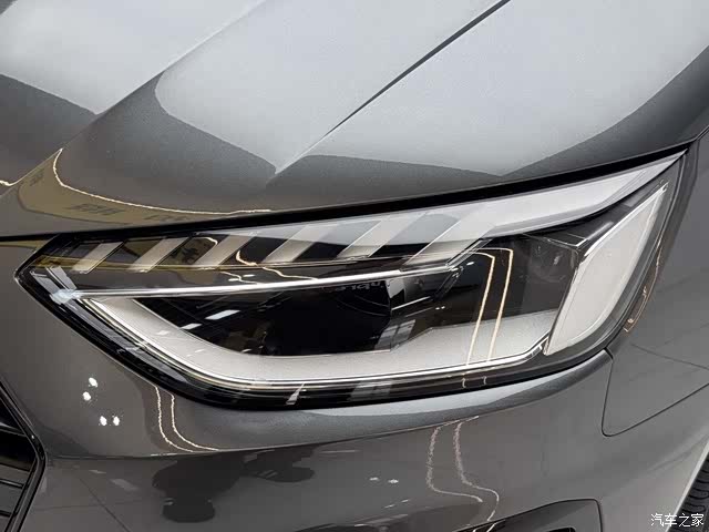 Audi A4L, 2022 8