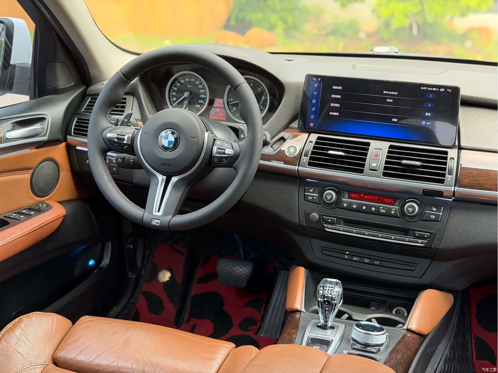 BMW X6, 2013 12