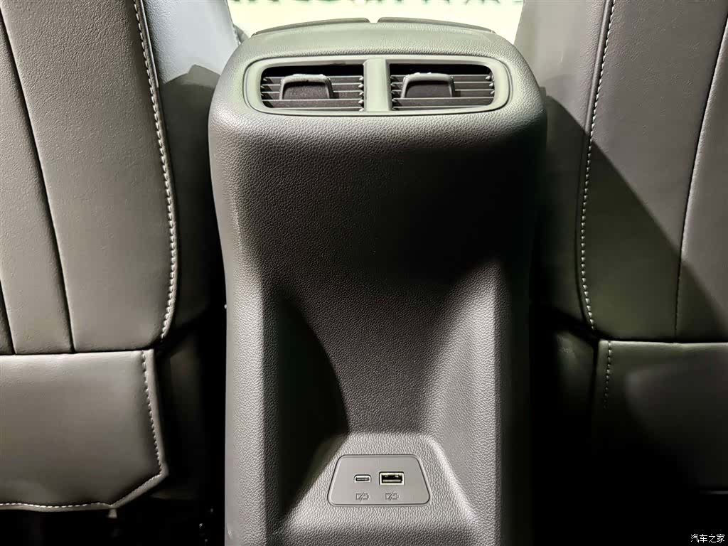 Buick Envision, 2025 21