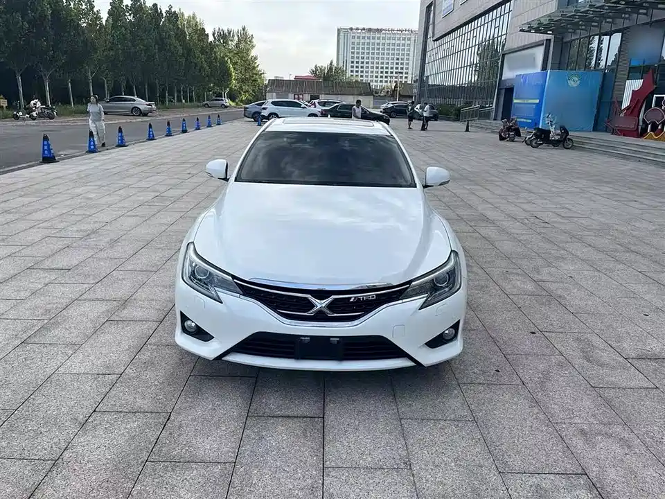 Toyota Reiz Toyota Reiz