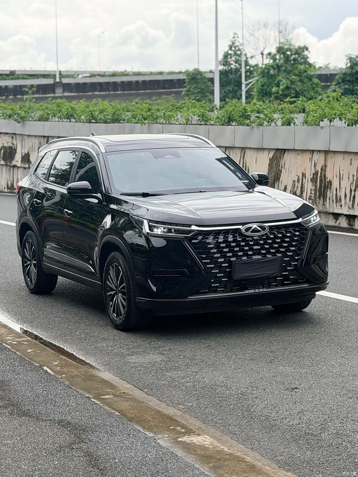 Chery Tiggo 8, 2025 3