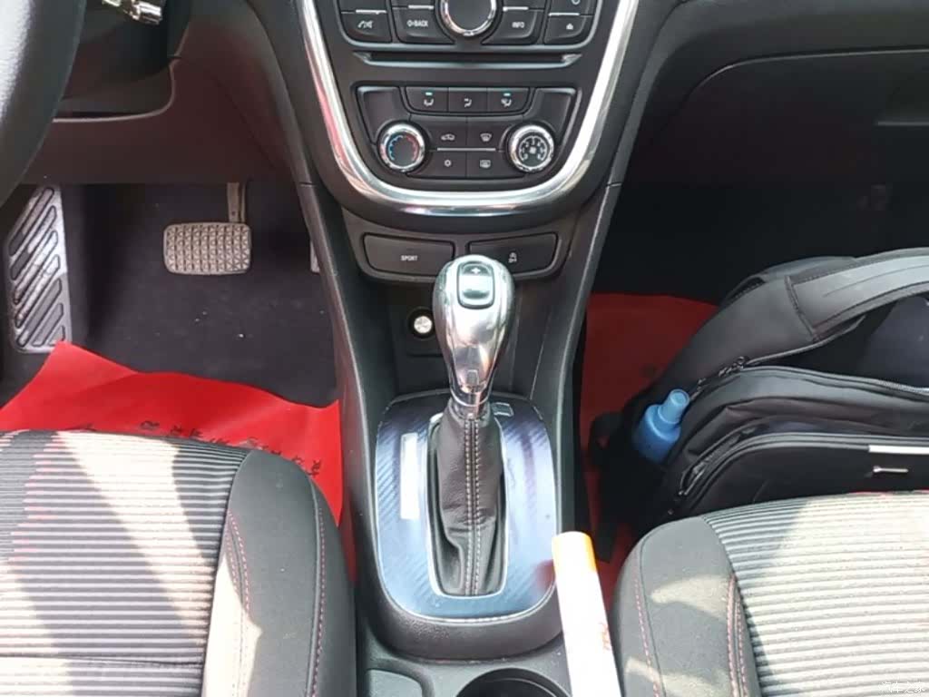 Buick Encore, 2016 14