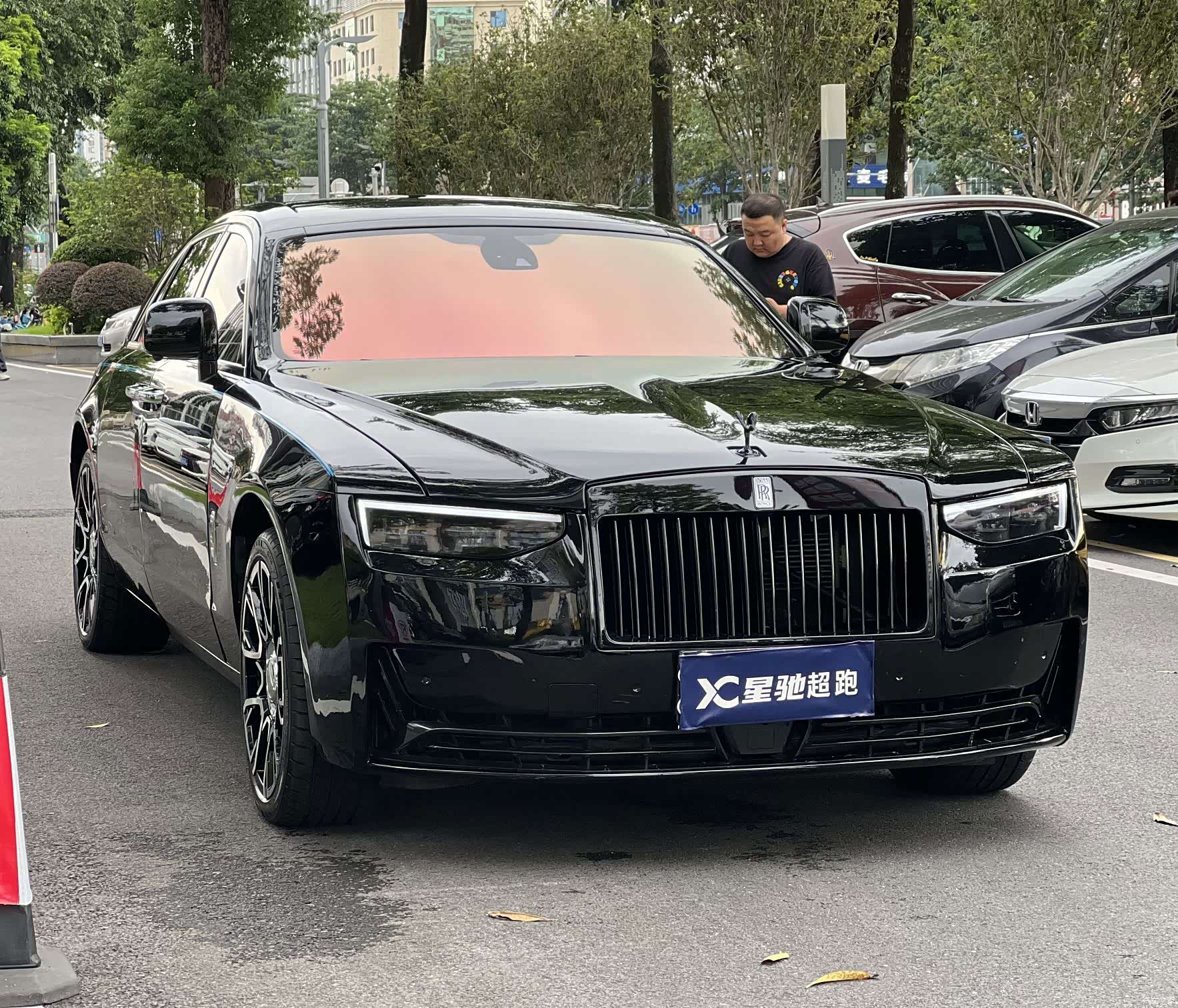 Rolls-Royce Ghost, 2011 2