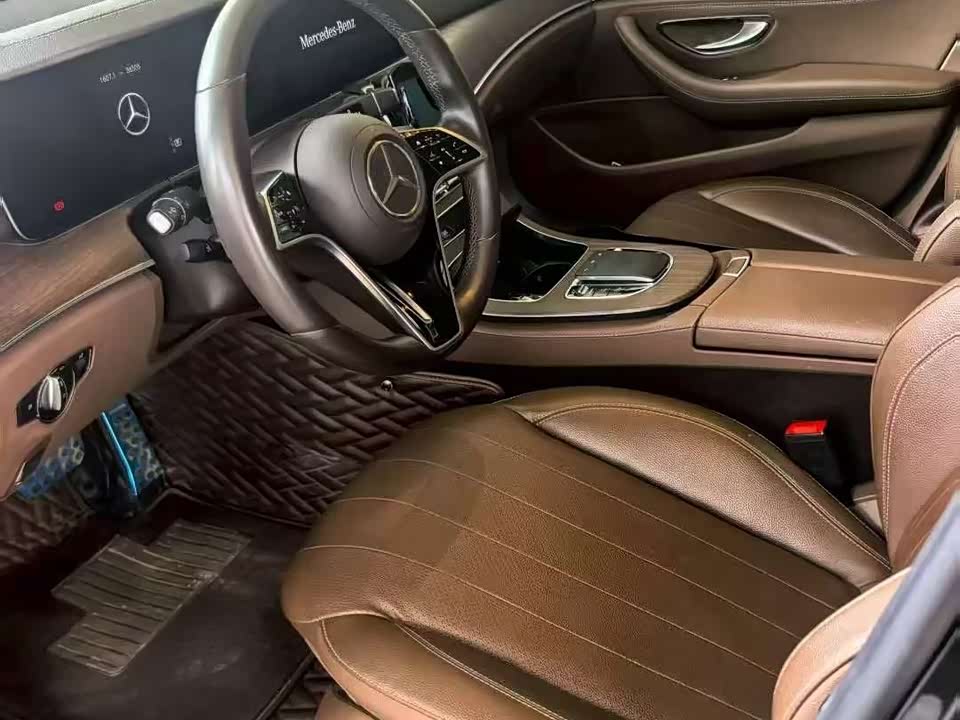 Mercedes-Benz E-class Mercedes-Benz E-class