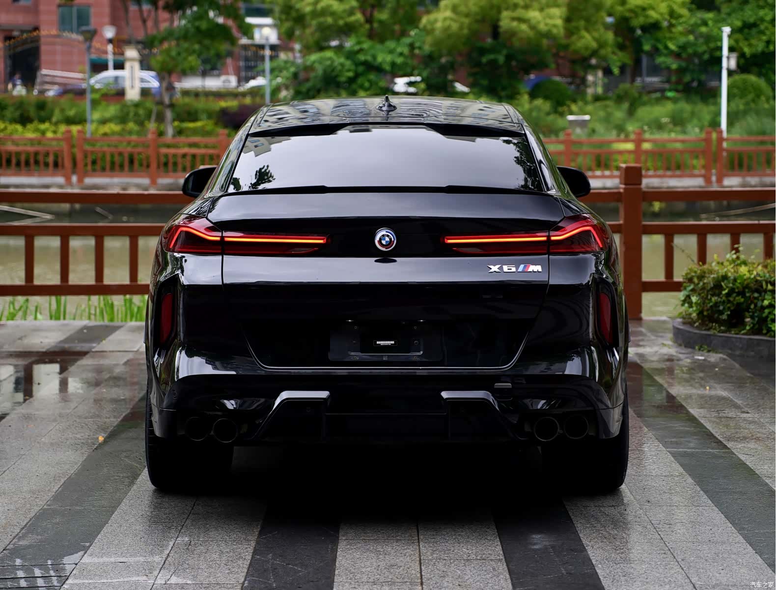 BMW X6, 2023 все фото