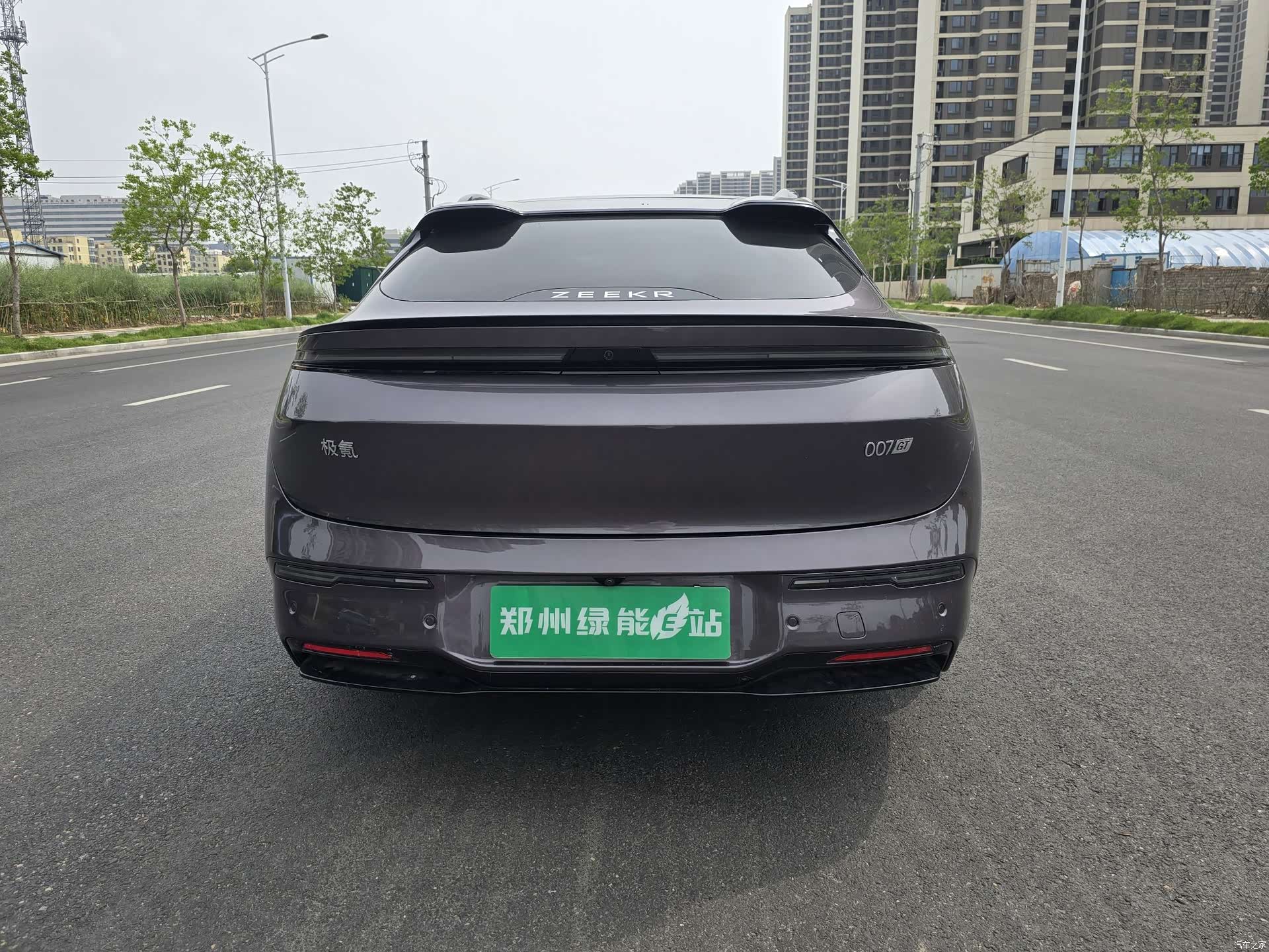Zeekr 007, 2025 8