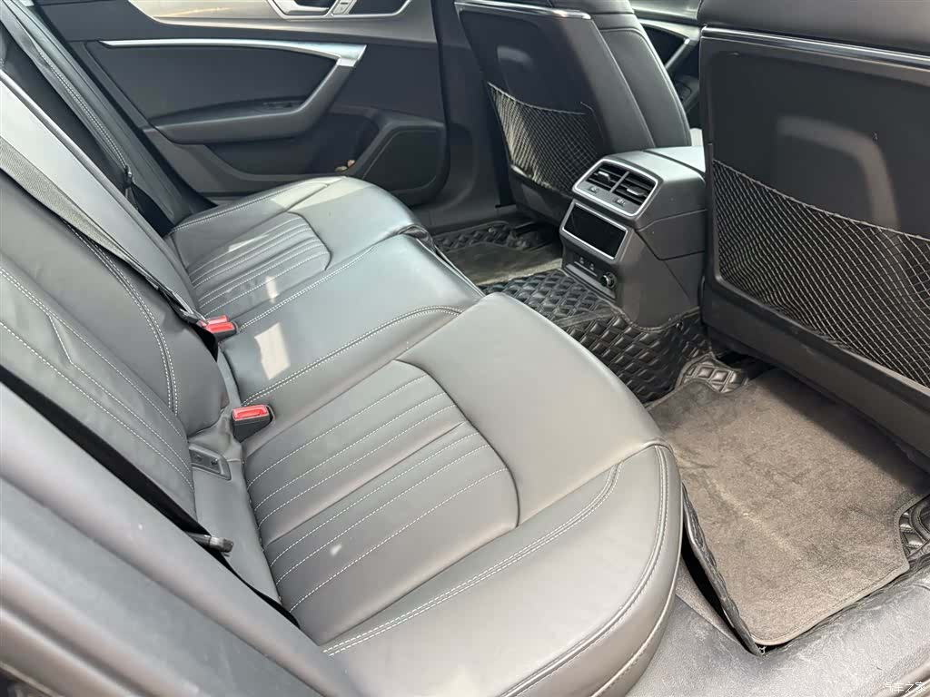 Audi A6L, 2023 7