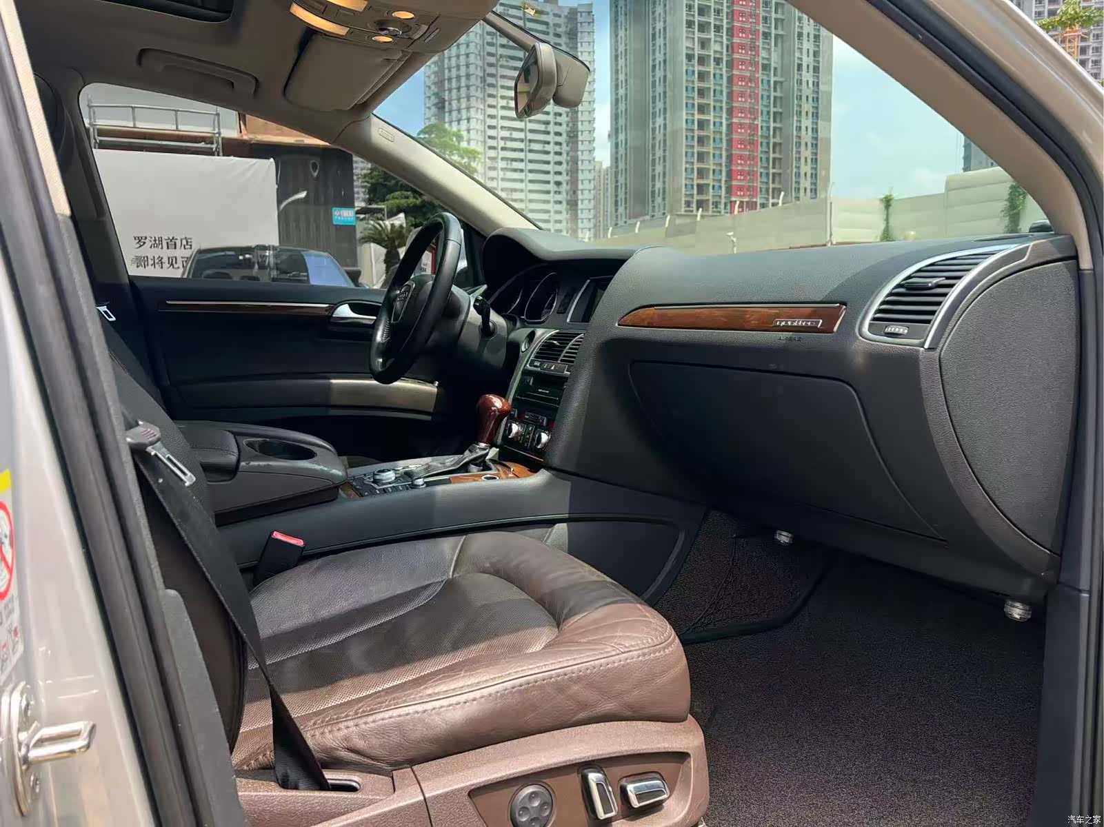 Audi Q7, 2010 6