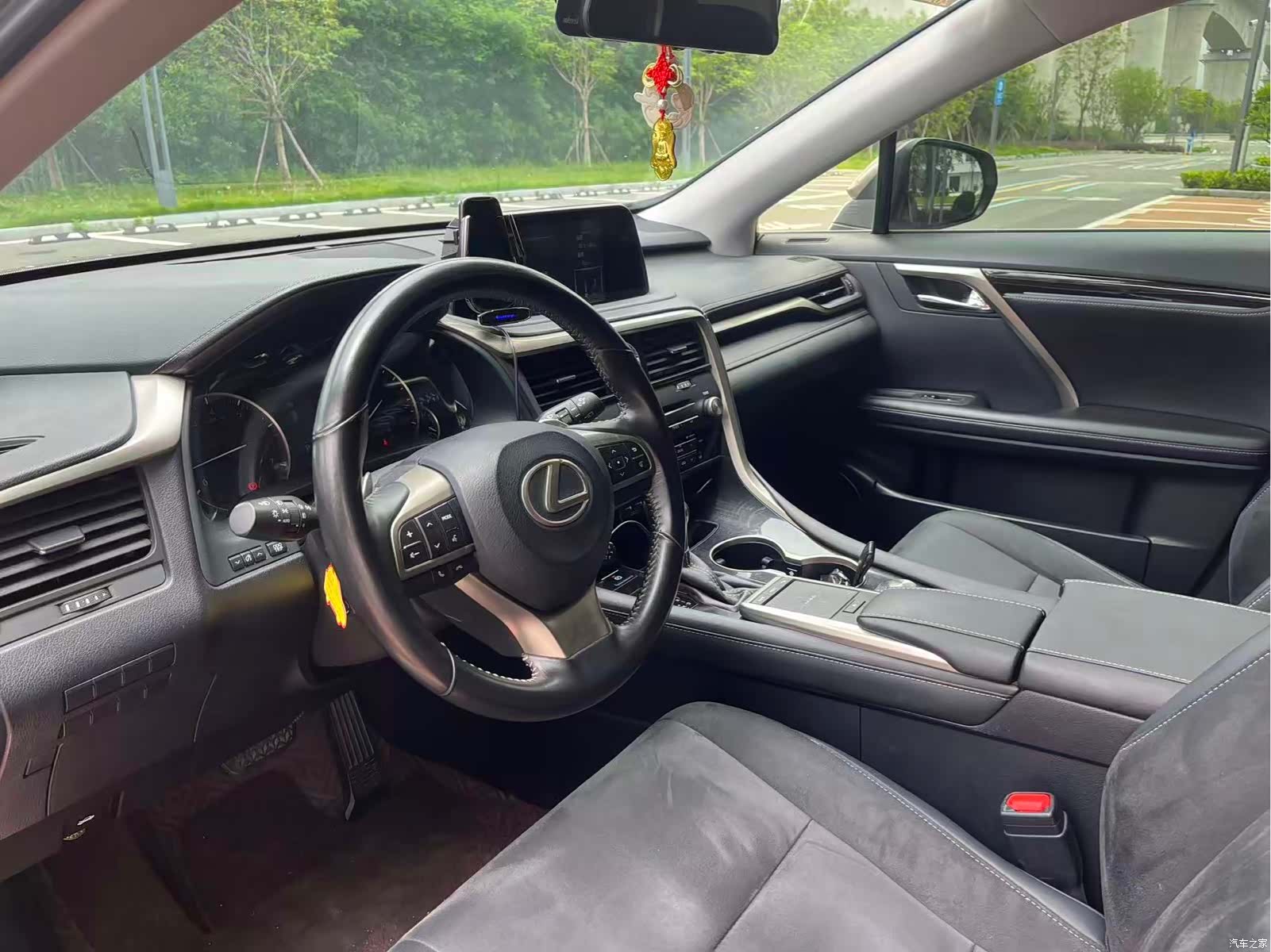Lexus RX, 2020 4