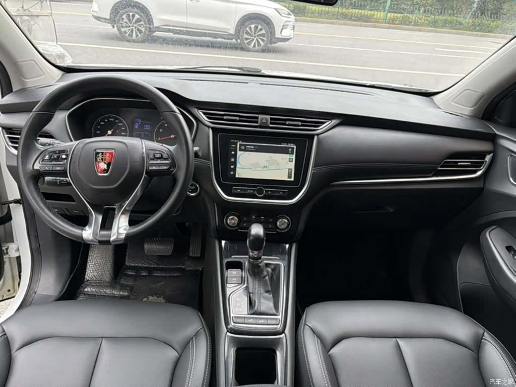 Roewe RX3, 2018 8