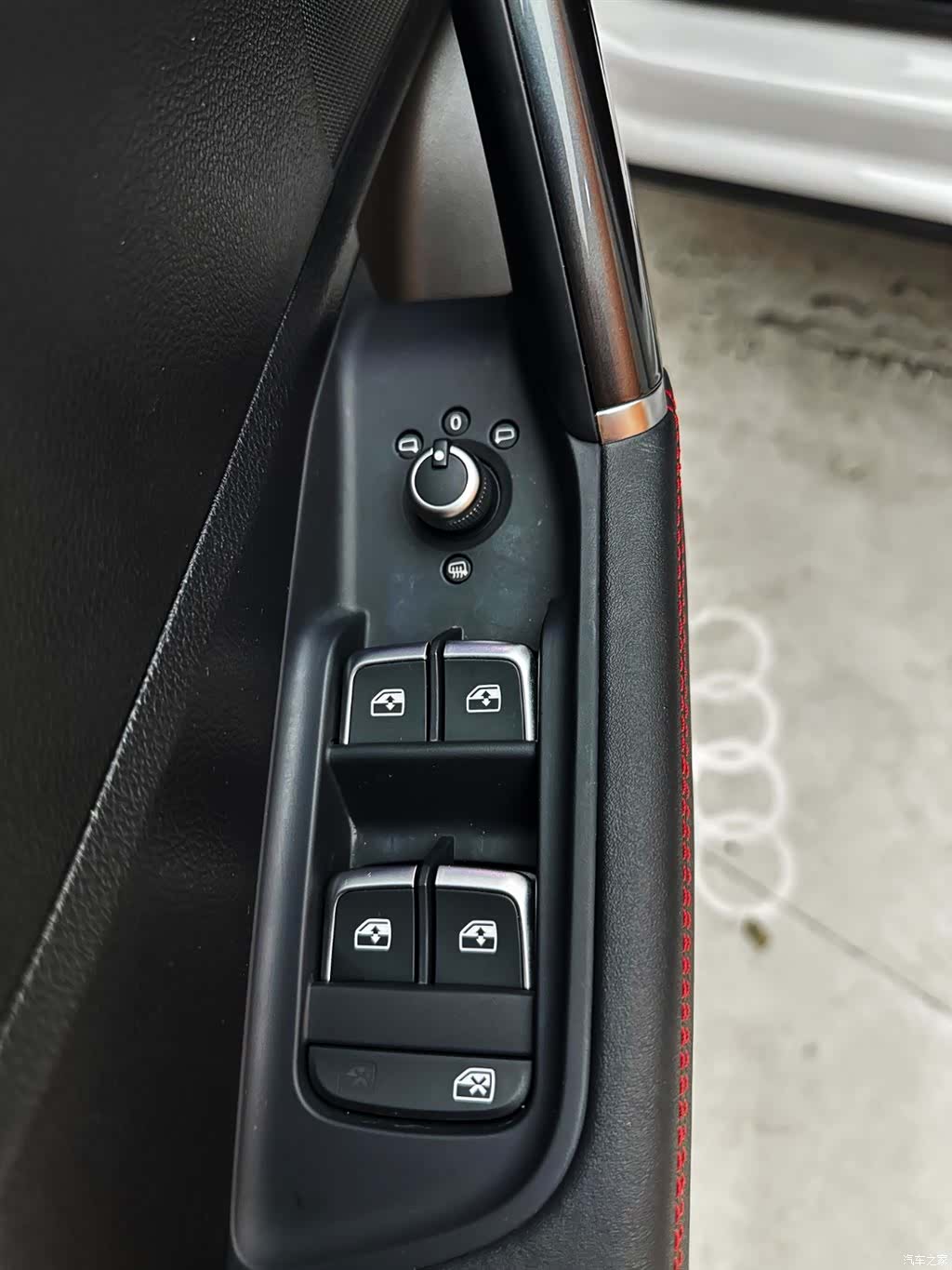 Audi Q2L, 2022 12