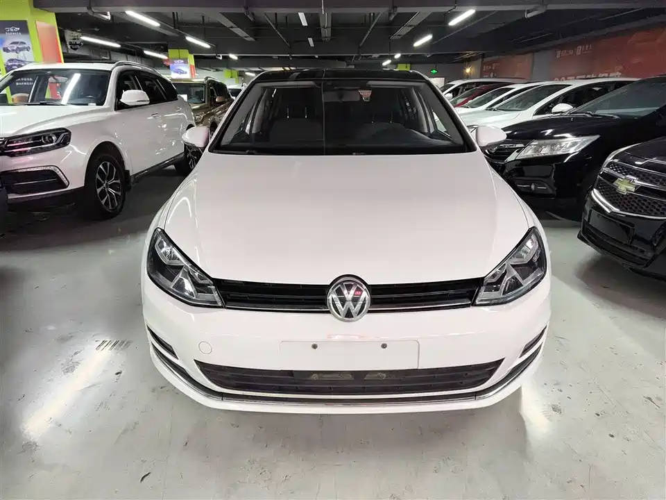 Volkswagen golf