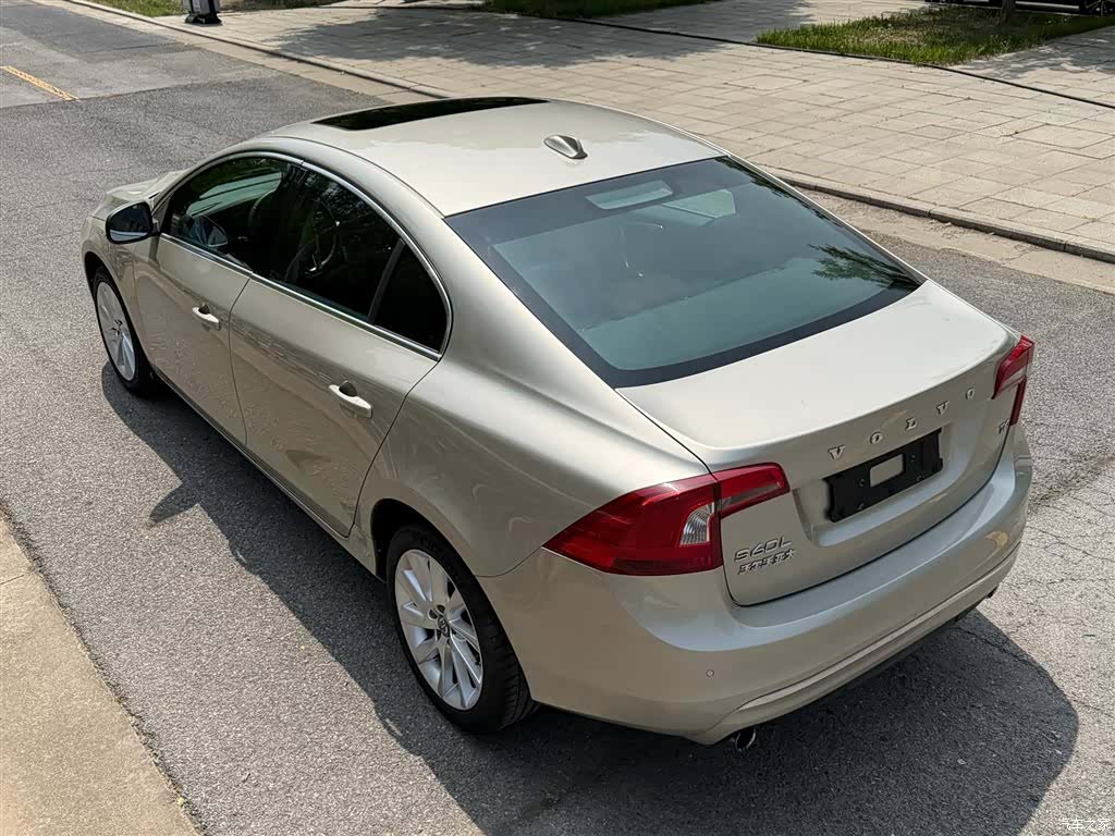 Volvo S60, 2016 7