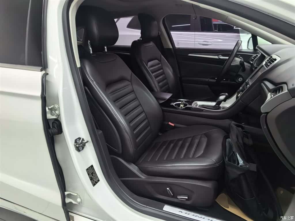 Ford Mondeo, 2016 25
