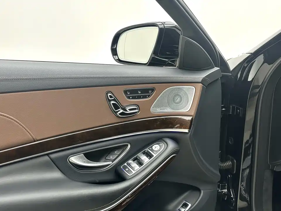 Mercedes-Benz Maybach S-class